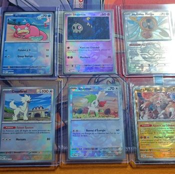 Lot 6 cartes masterball EV8.5 Évolutions Prismatiques : M.B Ursaking 054 , Shaymin 087 , Couafarel 088 , Ramoloss 018 , Skelenox 035 et Motisma 085 écarlate et violet ev08.5