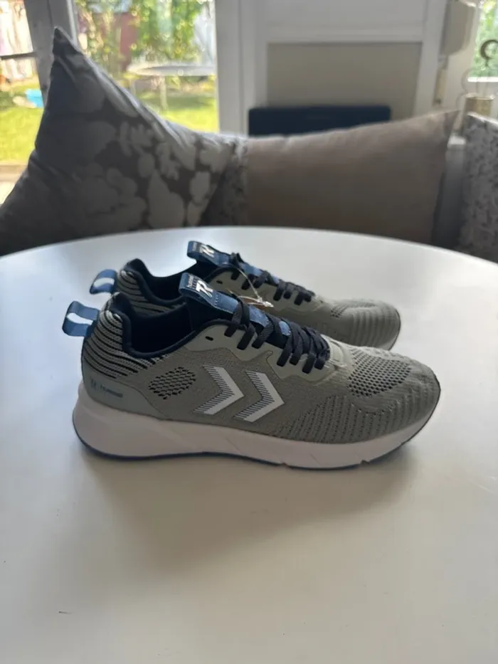 Baskets Hummel Taille 42 – Gris / Bleu – Running Légères - photo numéro 4
