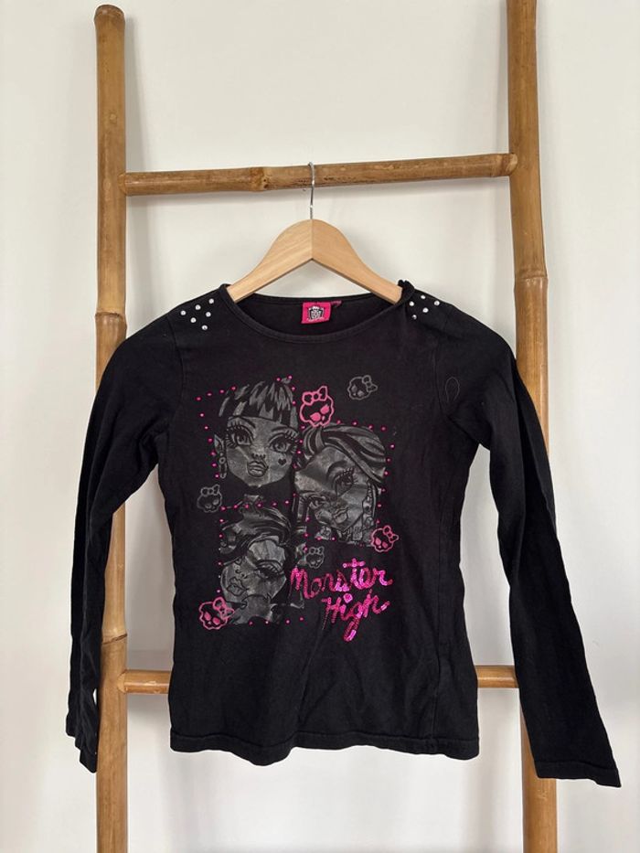t-shirt noir à manches longues monster high taille 12 ans