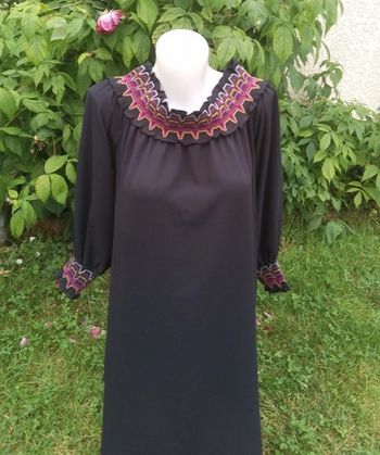 Robe tunique taille unique - uniq - 100% polyester ( mesures dans l'annonce)