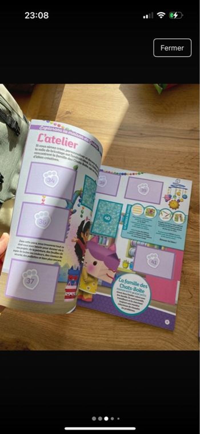 Magasine Gabby et la maison magique, neuf avec autocollants - photo numéro 3