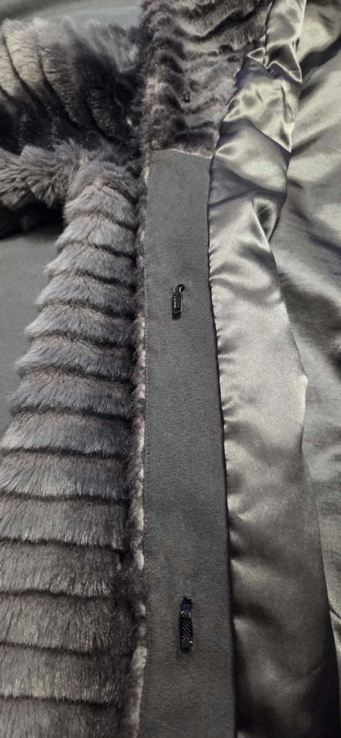 Manteau fausse fourrure gris T.42/44 - photo numéro 5