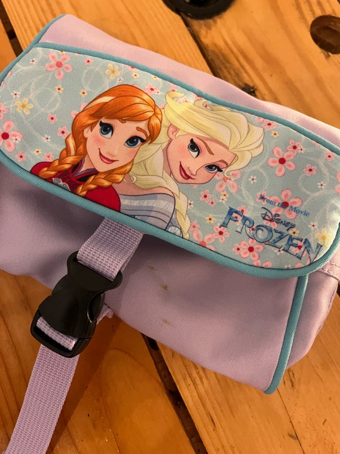 Trousse de toilette reine des neiges - photo numéro 2