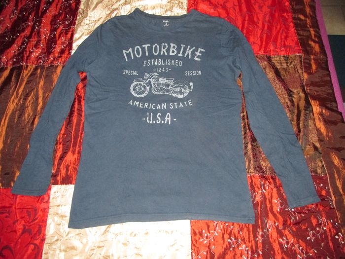 tshirt taille S Kiabi - photo numéro 2