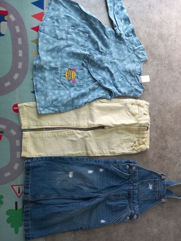 Lot pantalon robe salopette