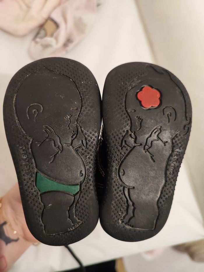 Kickers Taille 18 noir pailleté - photo numéro 3