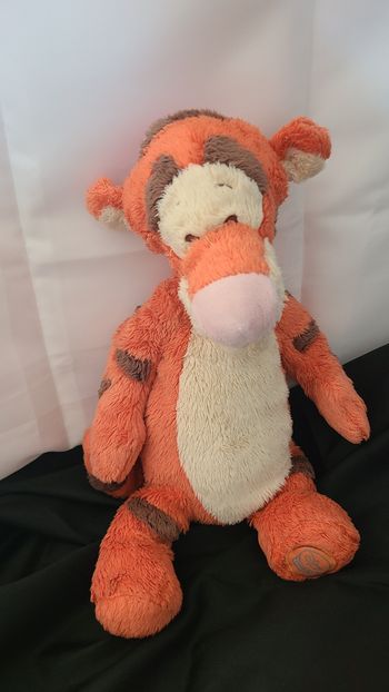 Doudou Peluche Tigrou authentique Disney Store Exclusive