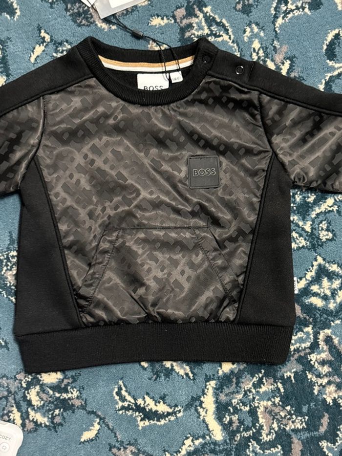 Pull sweatshirt pour bébé garçon 6 mois BOSS 95€ - photo numéro 2