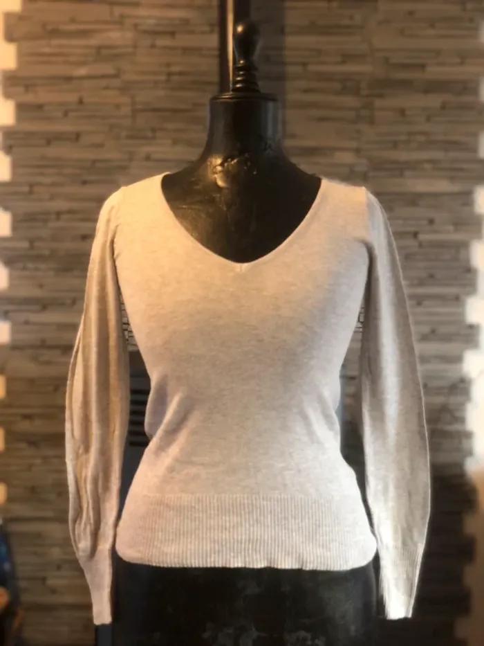 Pull fin avec coudière