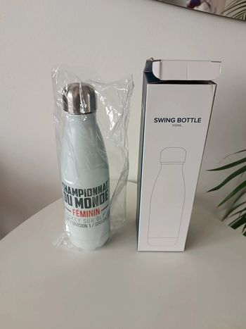 Gourde thermos hockey sur glace championnat du monde féminin