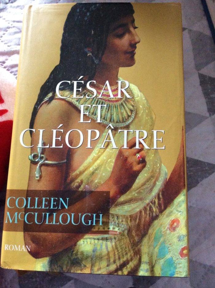 #César et Cléopatre Colleen McCullough - photo numéro 2