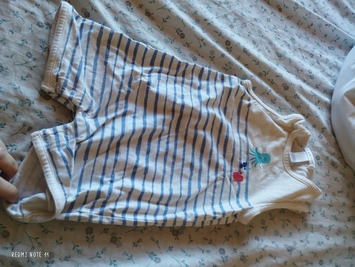 Vends habits naissance jusqu'à 3 mois garcon - photo numéro 6