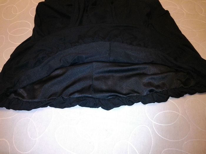 Robe noire MC - photo numéro 3