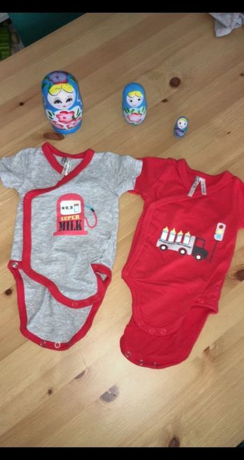 Lot body 1 mois mixte