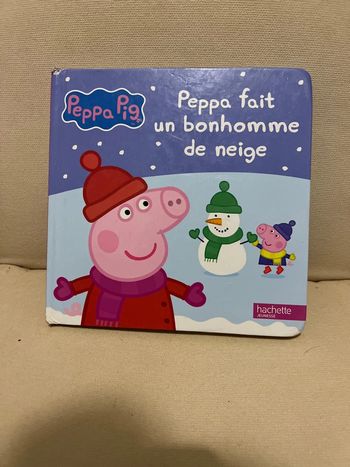 Peppa fait un bonhomme de neige