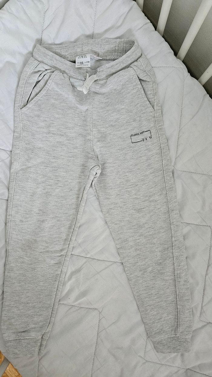 Lot 2 pull + 2 pantalons - photo numéro 5