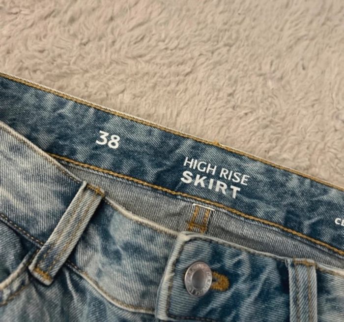 Minijupe en jean taille haute C&A taille 38 - photo numéro 3