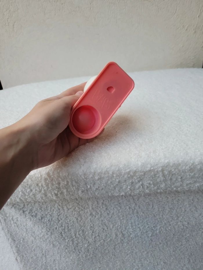 Coquetier avec jouet hello kitty pour enfant oeif à la coque - photo numéro 4