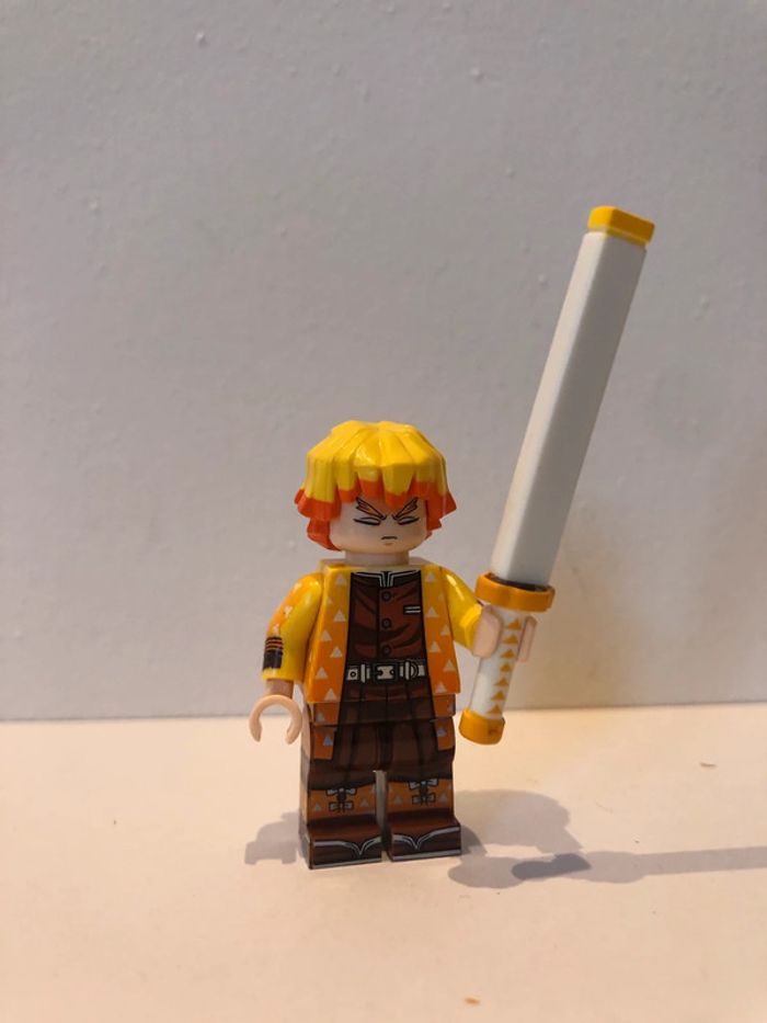 Figurine type lego Démon Slayer