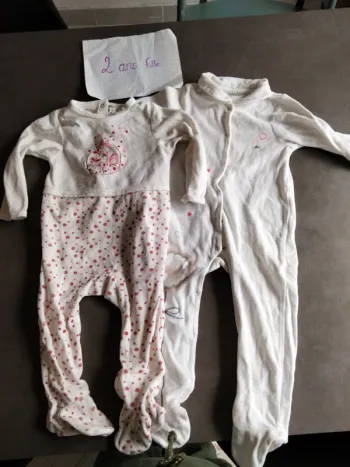 Pyjamas blancs fille