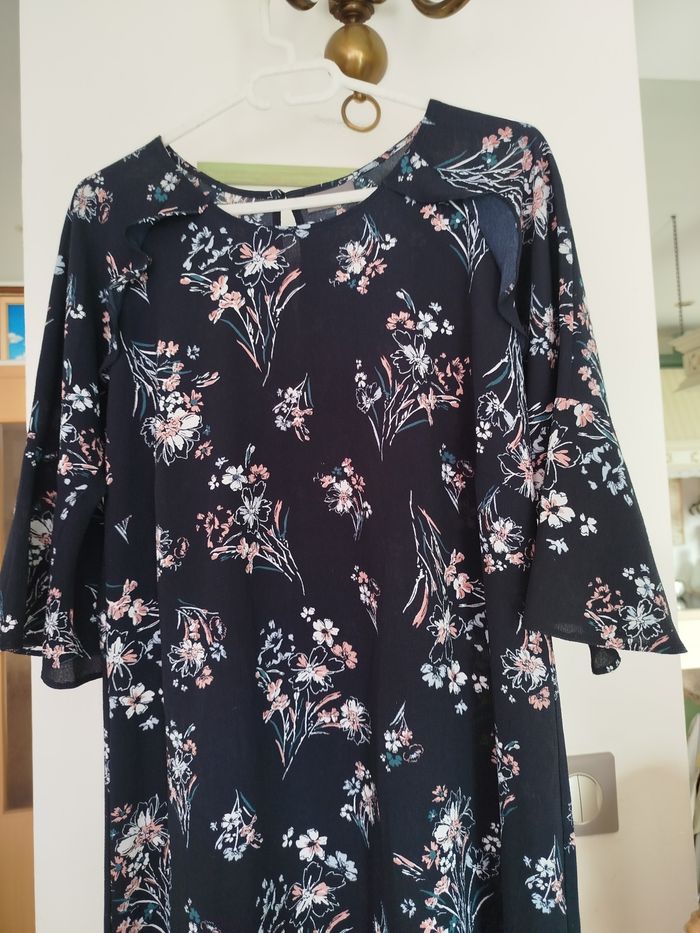 Superbe robe habillée. Taille 44/46 - photo numéro 2