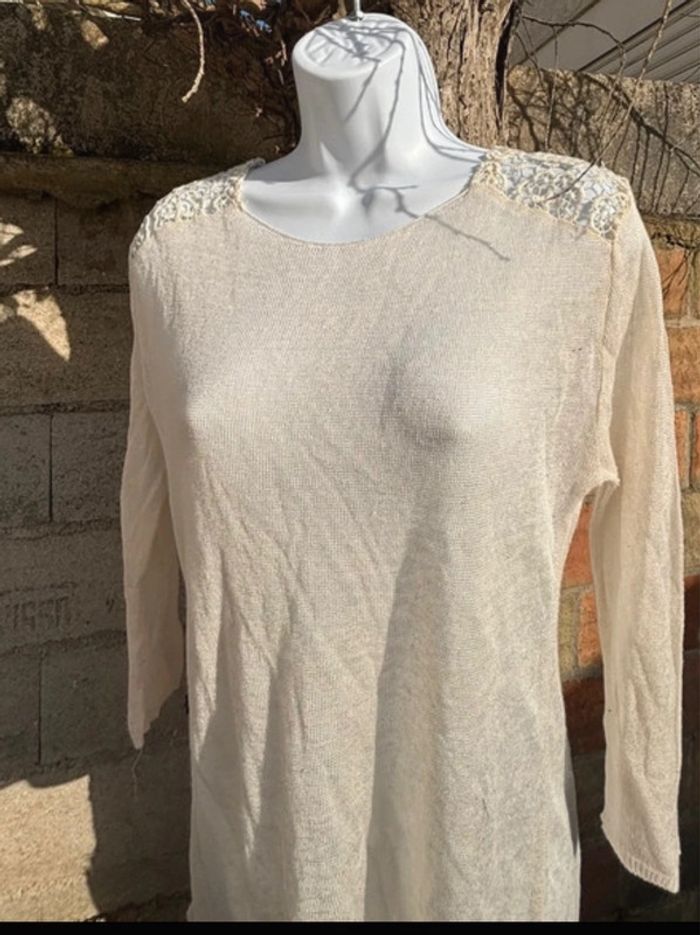 Pull fin épaule en dentelles Zara - photo numéro 4