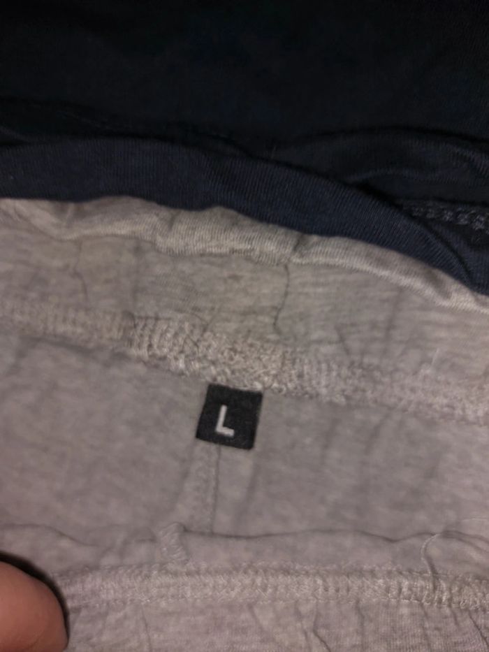 Ensemble pyjama short + débardeur taille L jamais porté Neuf sans étiquette - photo numéro 2