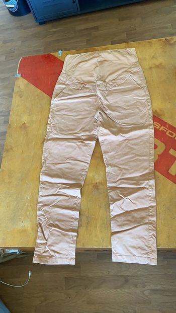 Pantalon de grossesse