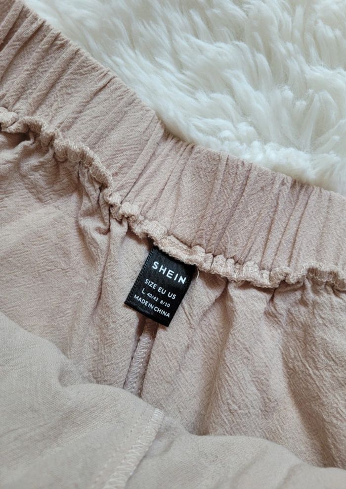 🌷 Magnifique short Shein🌷 Taille L - photo numéro 3