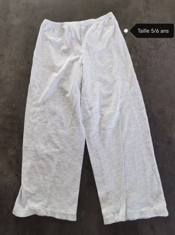 Pantalon taille 5/6 ans