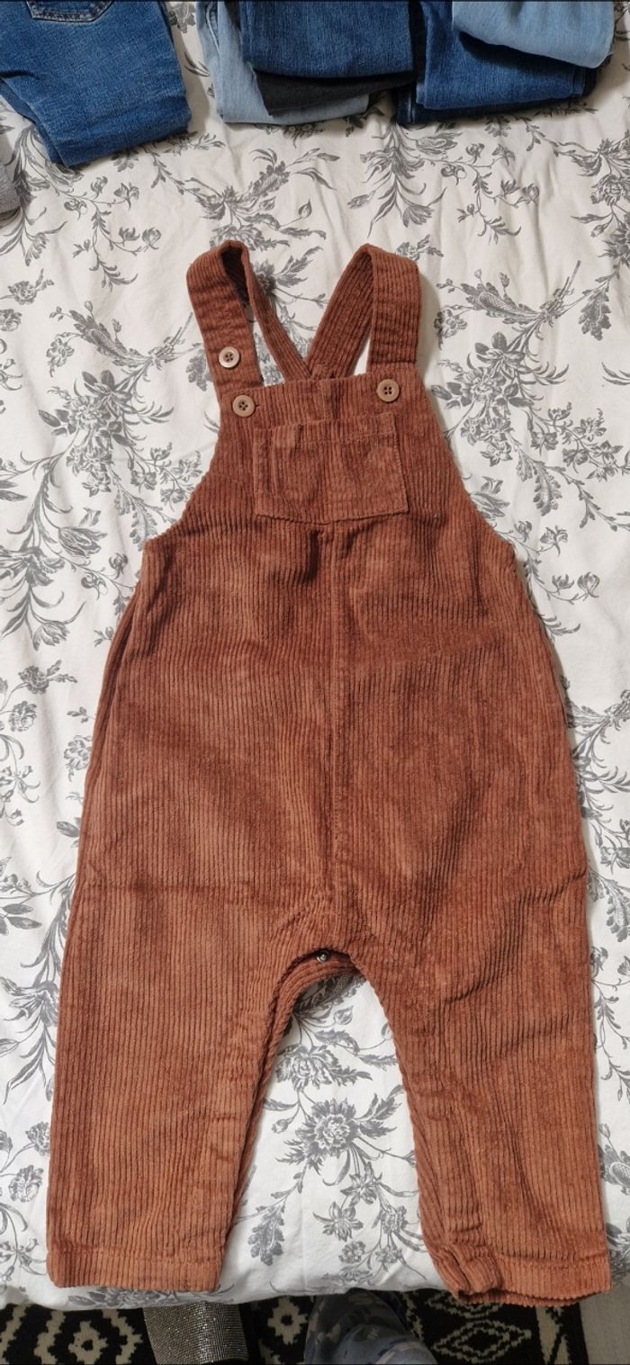 Lot vêtements garçon 2 ans automne/hiver - photo numéro 8