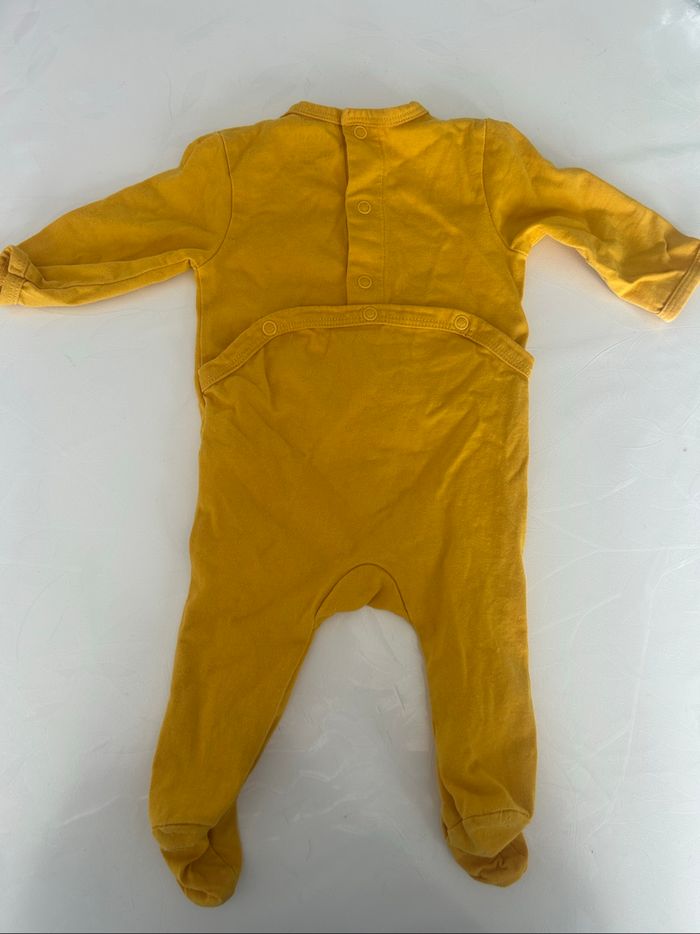Pyjama 3 mois - photo numéro 3