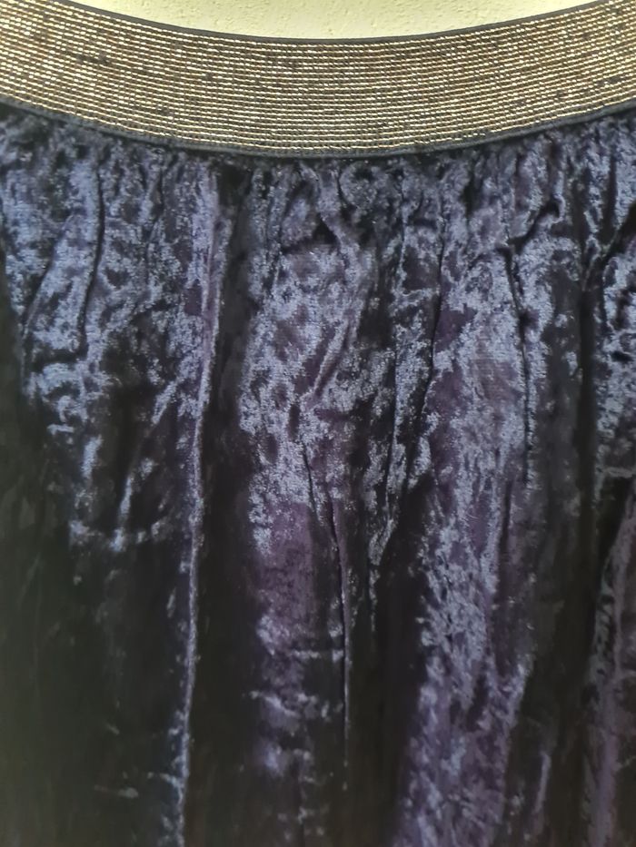 Jupe velours brillant - photo numéro 3