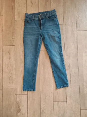 Jeans femme taille haute Naf-naf taille 44