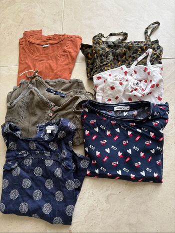 Lot vêtements fille