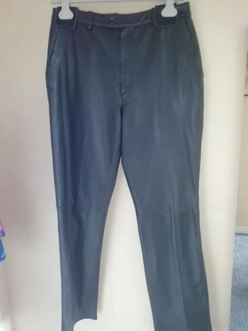 PANTALON CUIR DOUBLÉ T. 40