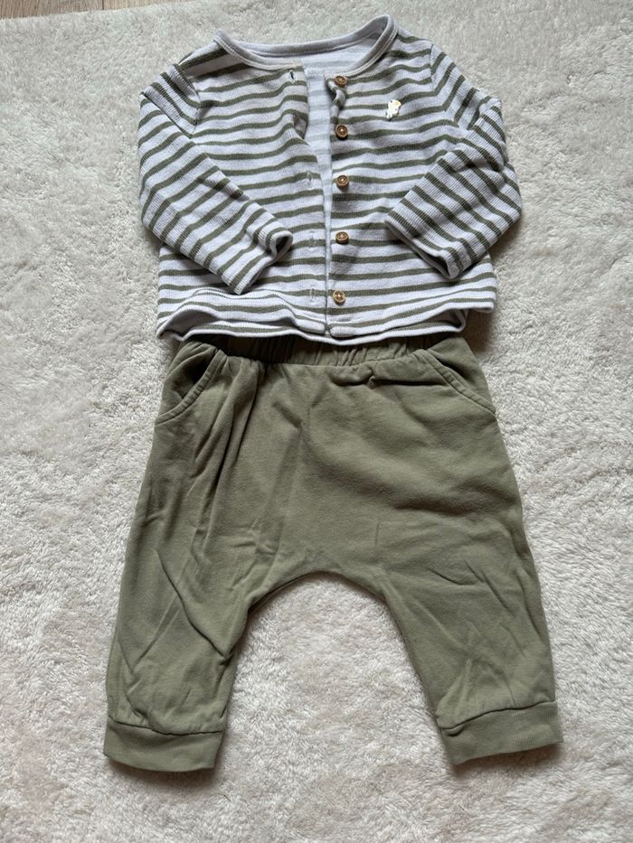 Ensemble blanc et kaki sergent major 9 mois - photo numéro 3