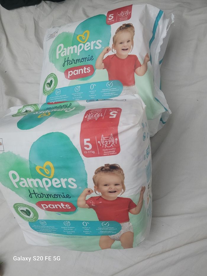 2 paquets pampers harmonie pants taille5 - photo numéro 2