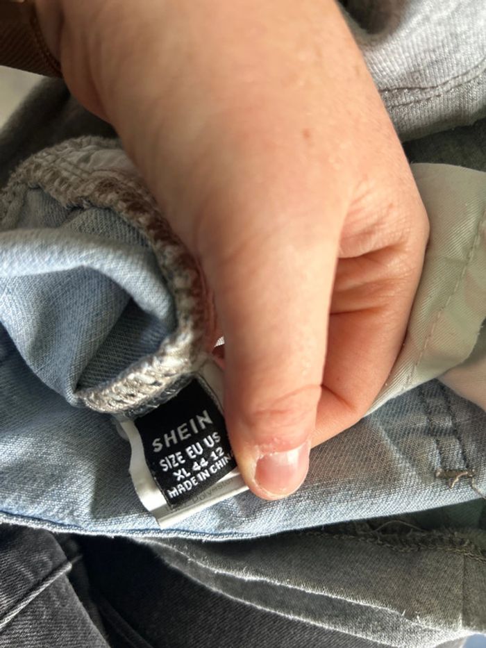 Short de grossesse taille 44 - photo numéro 4