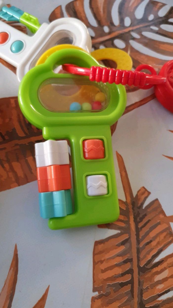 Jouet d'éveil, clés musicales - photo numéro 2