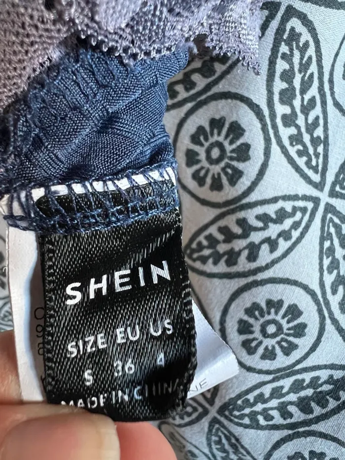 Top court dentelle femme Shein - photo numéro 4