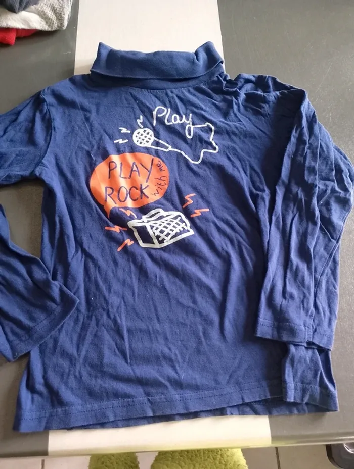 T-shirt manche longue col roulé 10