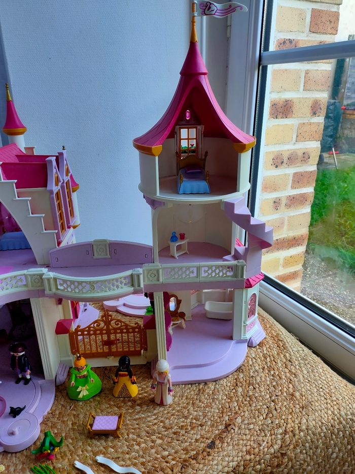 Château/palais de Princesse Playmobil - photo numéro 3