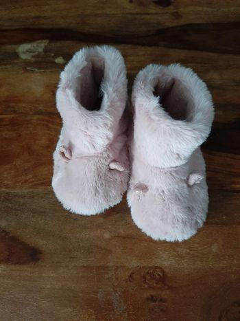 Chaussons fille taille 26/27