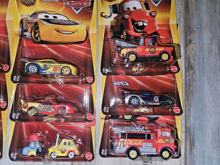 Lot de 9 nouvelles voitures cars Mattel Disney Pixar neuves nouvelles série spéciale 2025 - photo numéro 2