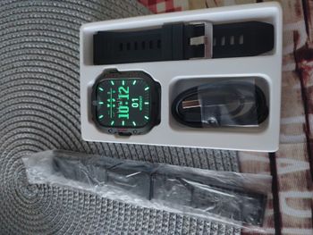 Montre connectée neuf
