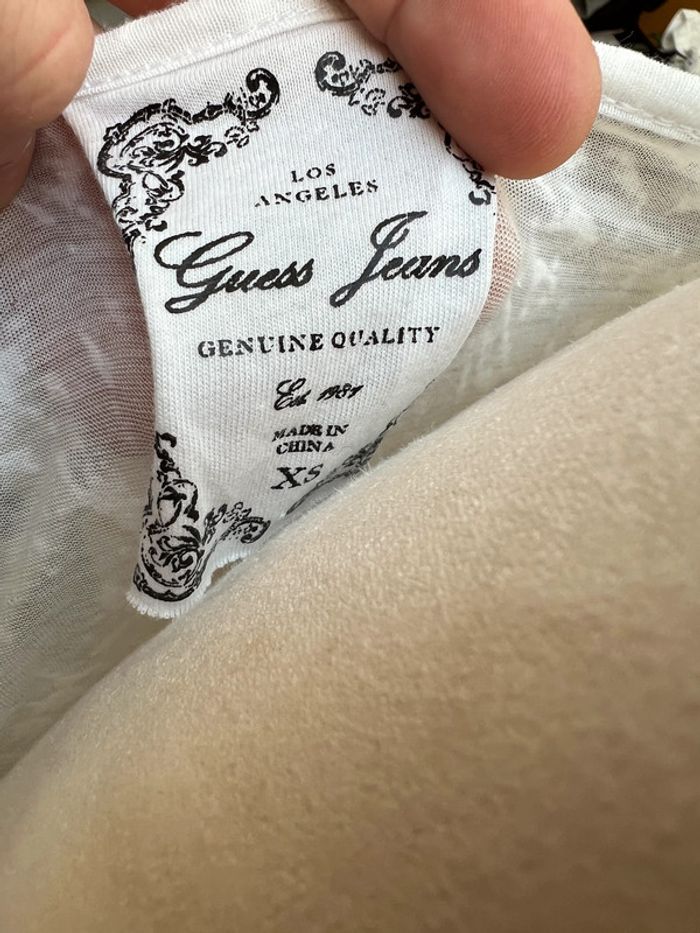 Tee-shirt Guess Jeans T.XS - photo numéro 3