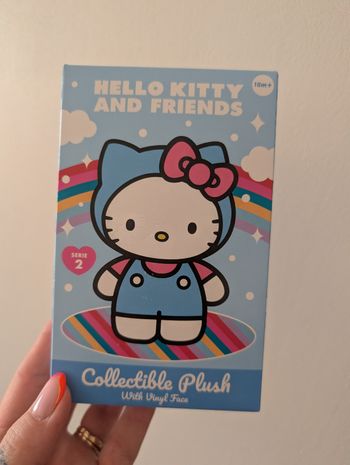 Boîte mystère Hello Kitty neuve 