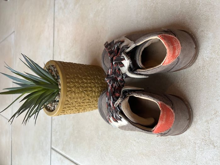 Chaussures garçon taille 25 - photo numéro 4