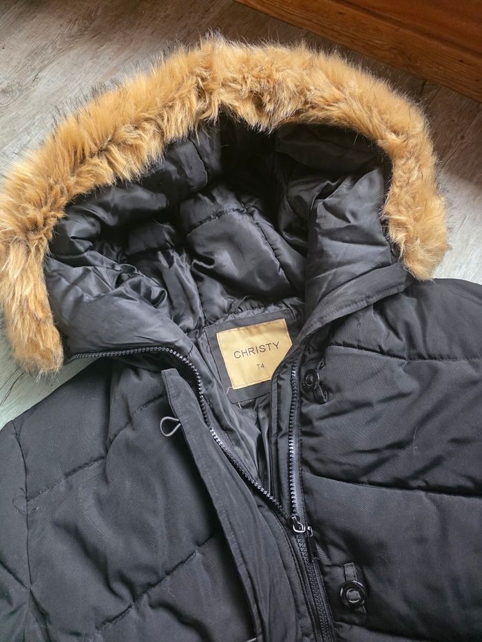 Manteau - doudoune longue taille 4 noire ( prévoir de recoudre à l'intérieur la doublure ) - photo numéro 3